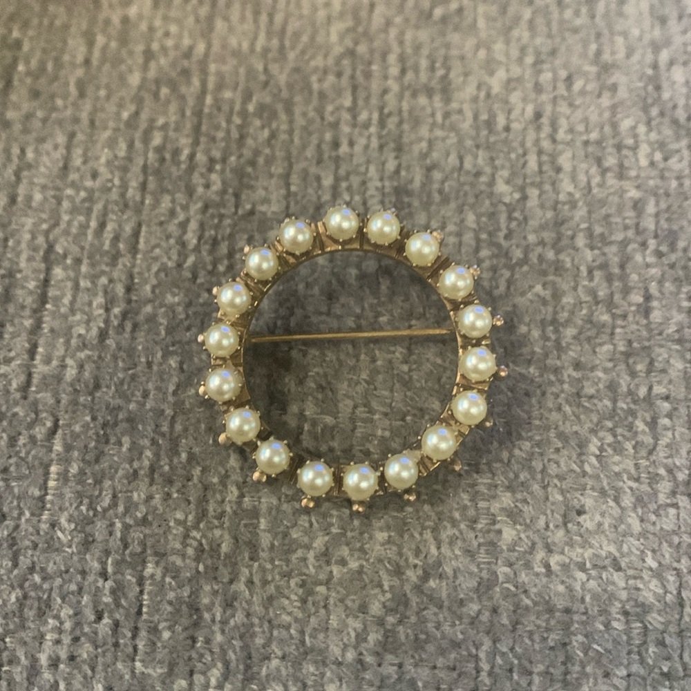 ❤️FINAL❤️Beautiful pearl and gold antique brooch